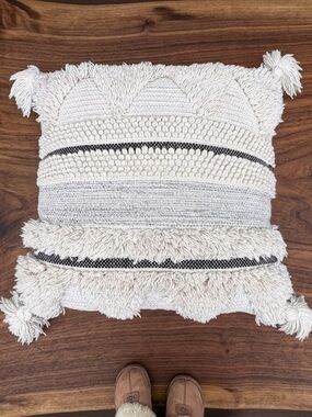 RARE 28x28 Large Wool Throw Pillow Handmade Boho Tufted Tassels Farmhouse Decor